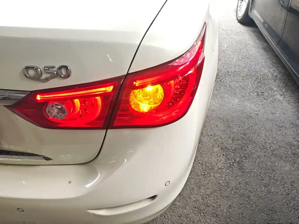Infiniti Q50 2014 2014 2.0T Luxury Edition