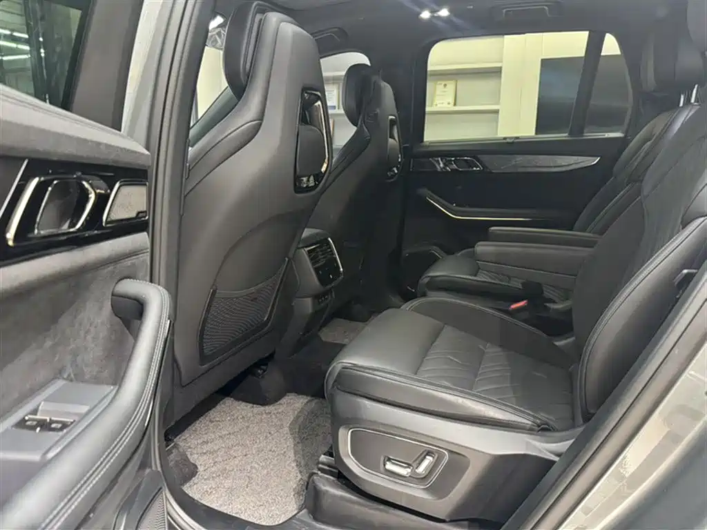 Lynk & Co 09 2021 2.0T Halo 6-Seater фото 13