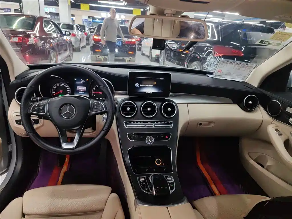 Mercedes-Benz C-Class 2015 C 200 L Sport фото 10