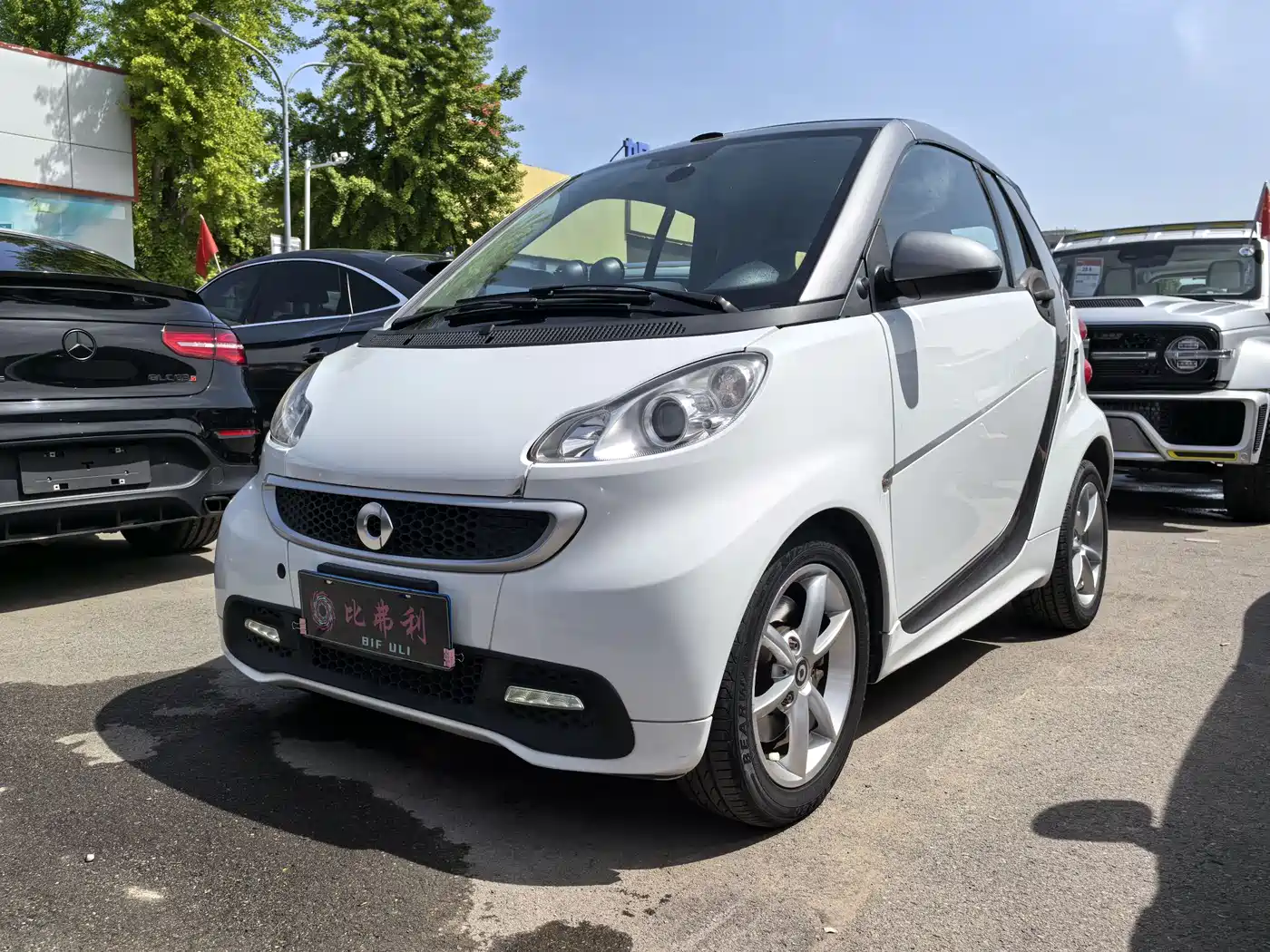 smart fortwo 2015 2014 1.0T Convertible BoConcept Special Edition