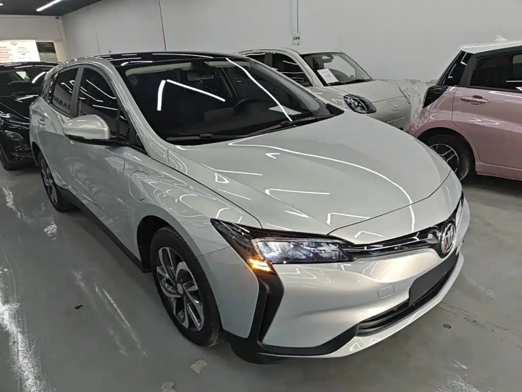 2026 Buick Velite 6