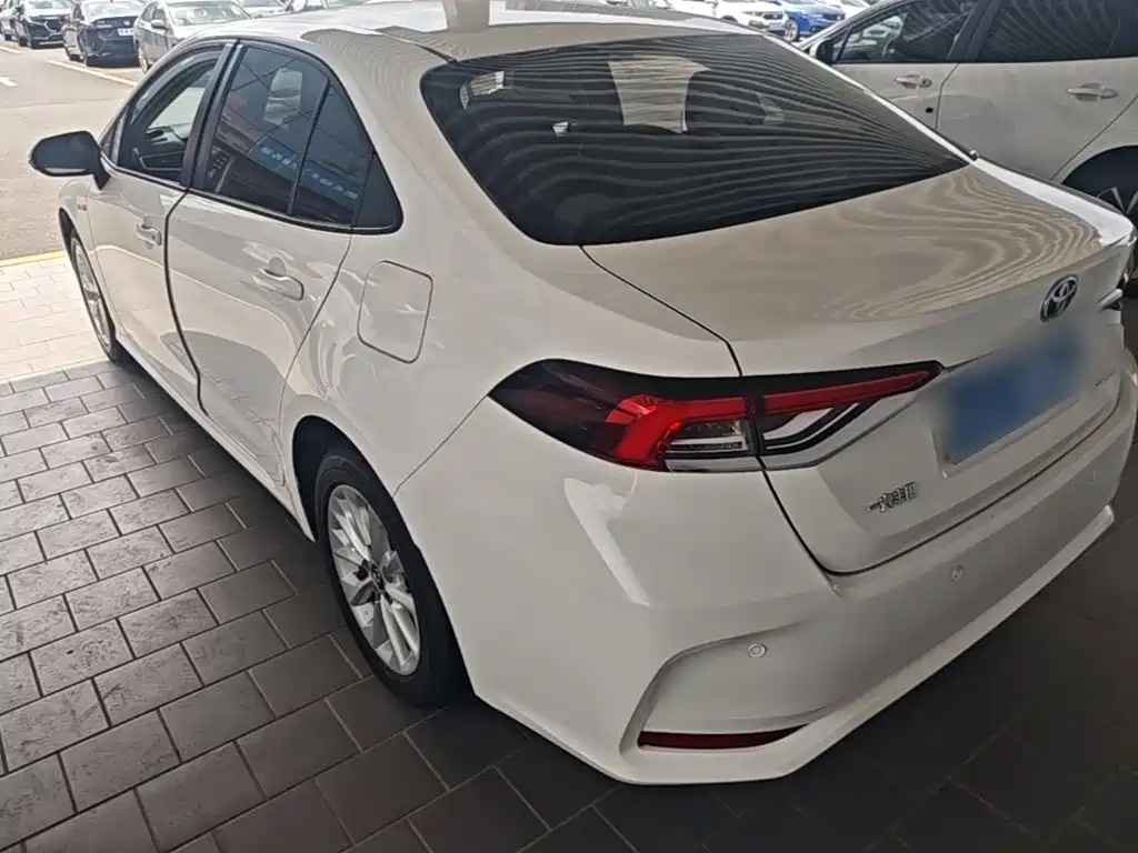 Toyota Corolla 2023 2021 Hybrid 1.8L E-CVT Elite Edition
