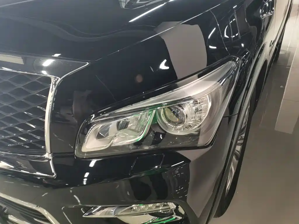 Infiniti QX80 2017 2013 5.6L 4WD