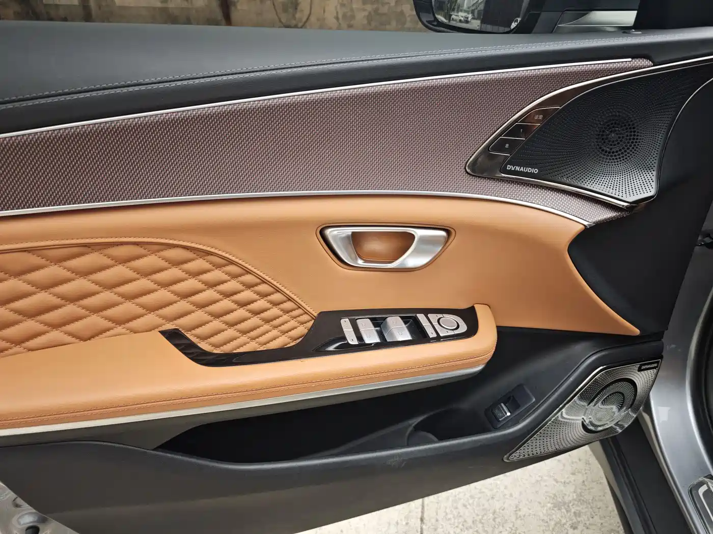 BYD Han 2022 DM-i 121KM Premium Edition фото 8