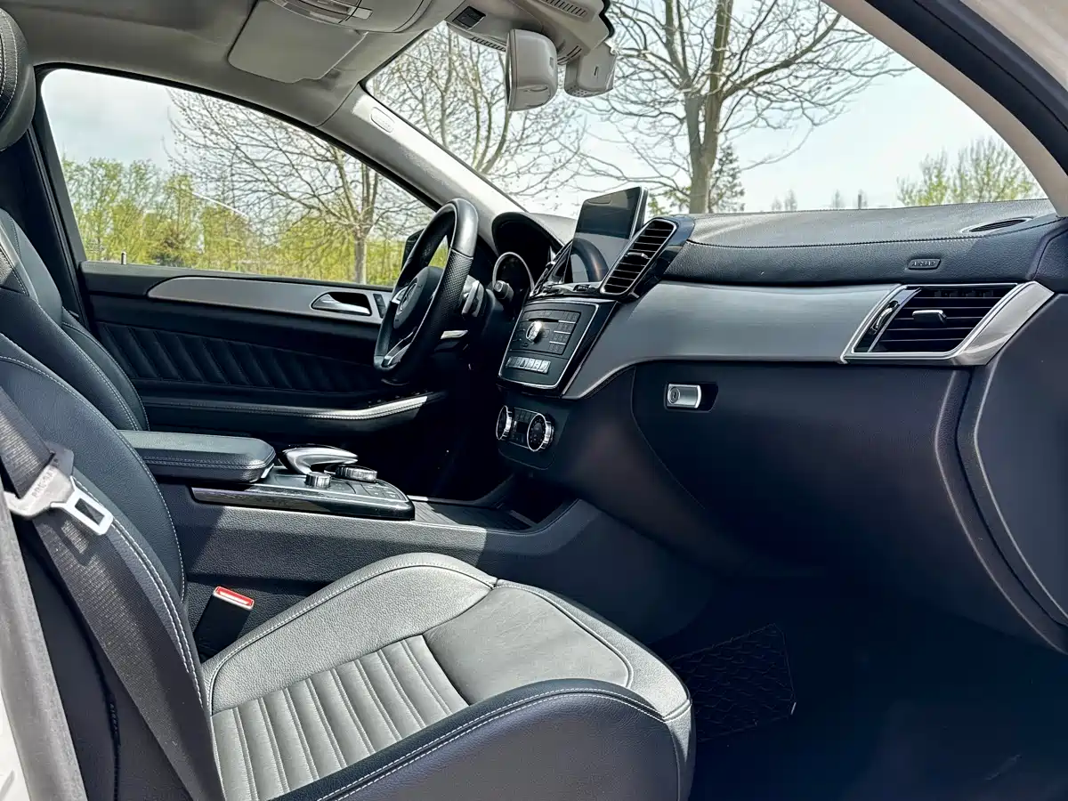 Mercedes-Benz GLE Coupe 2015 GLE 450 AMG 4MATIC Coupe SUV фото 12
