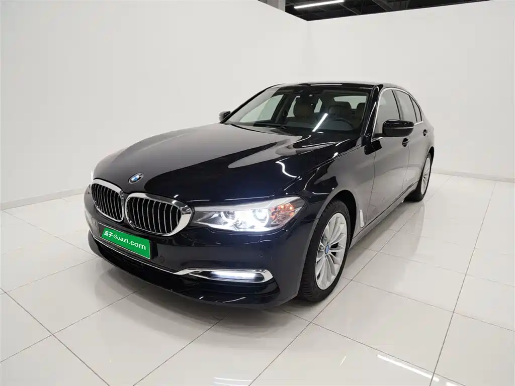 BMW 5 Series 2018 Facelift 530Li Leading Luxury Package фото 2