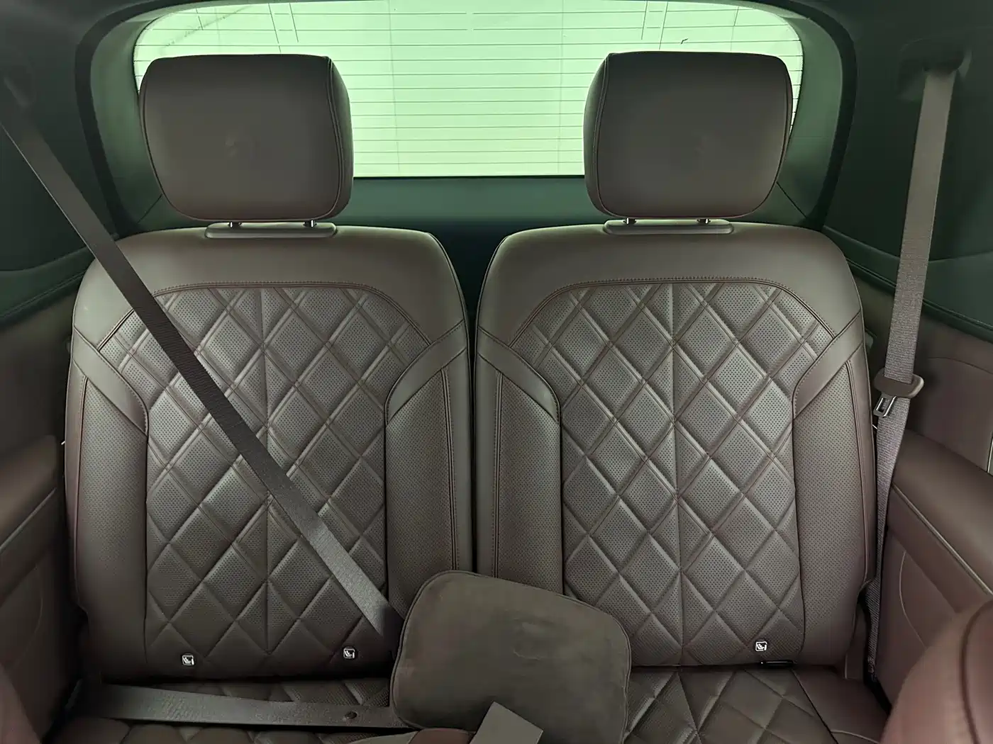 NIO ES8 2025 2025 Model 6-Seat Executive Luxury Edition