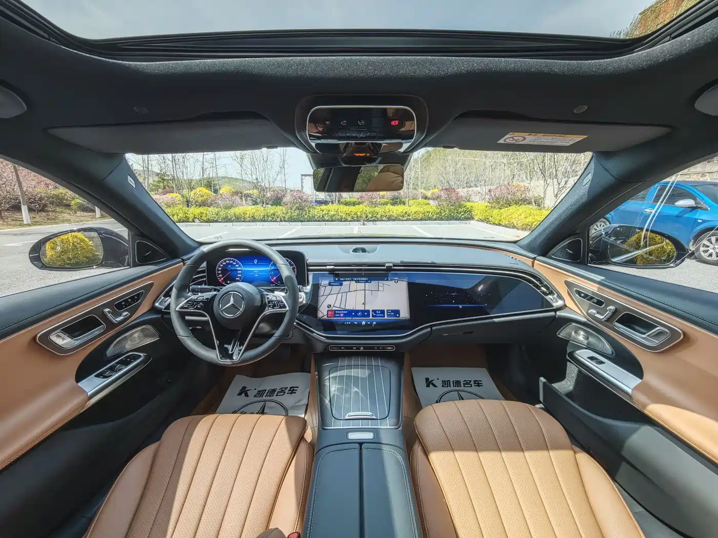 Mercedes-Benz E-Class фото 5