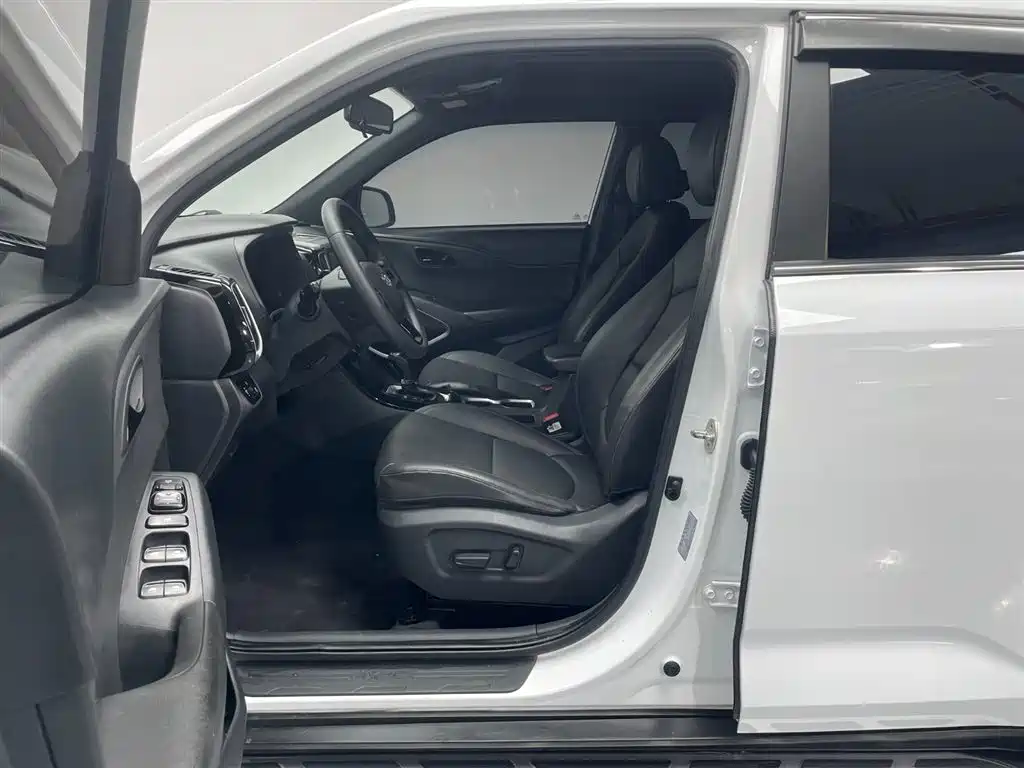 Hyundai Beijing Hyundai ix35 2019 1.4T DCT 2WD Zhiyong·Enjoy China V фото 11
