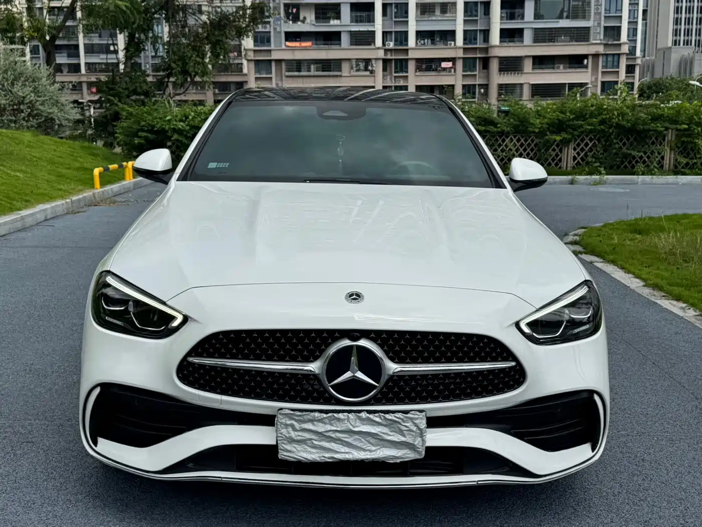 Photo 2 - Mercedes-Benz C-Class