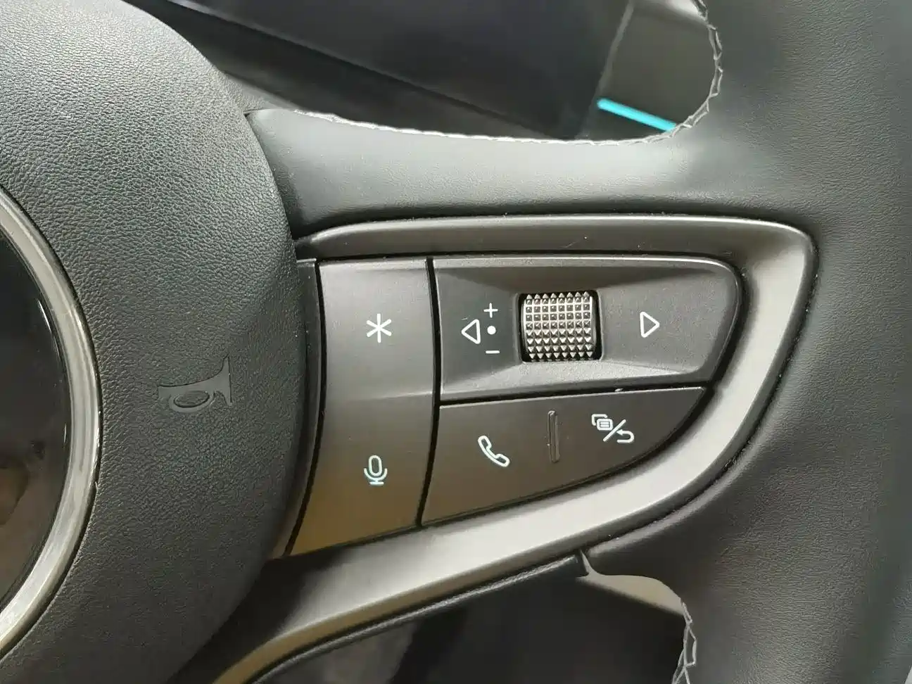 BYD Hai Bao 05 DM-i 2025 DM-i Smart Driving Edition 120KM Flagship фото 9