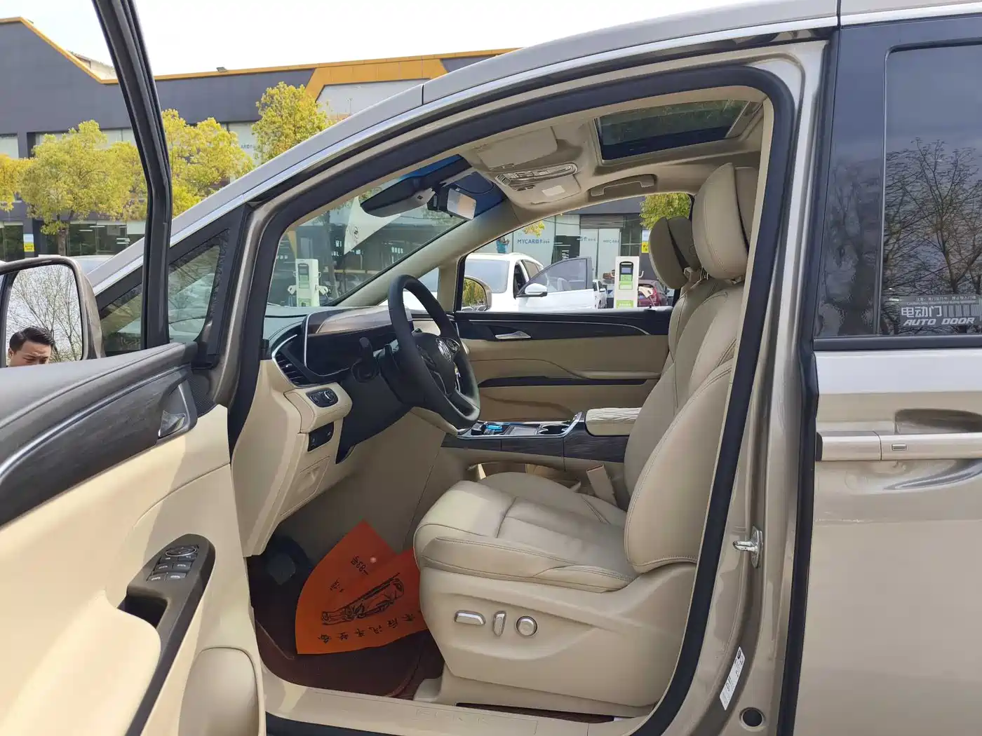 BUICK GL8