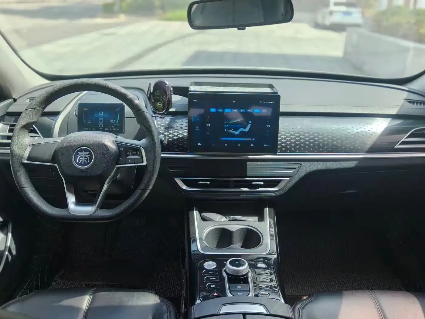 Photo 5 - BYD Qin PLUS