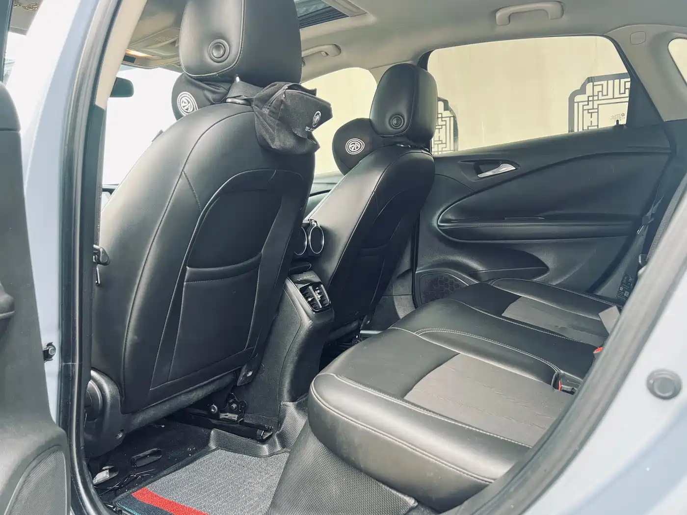 Buick Verano 2015 Sedan 20T Dual-clutch Leading фото 8