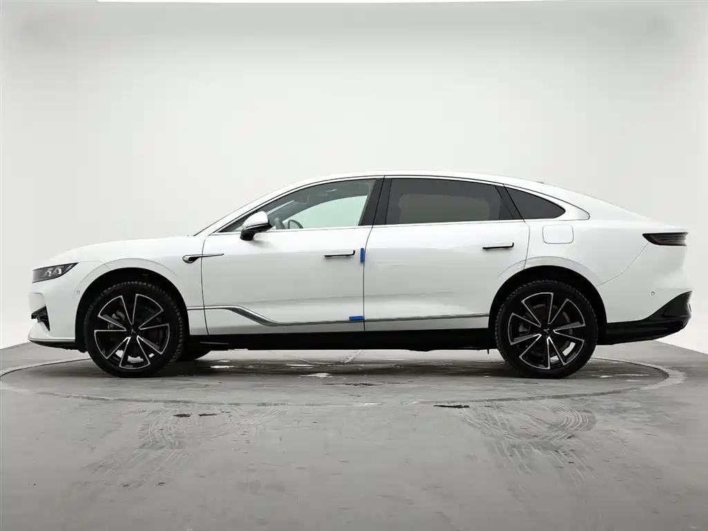 Voyah Auto VOYAH Zhuiguang 2024 PHEV AWD Ultra Long Range Flagship фото 6
