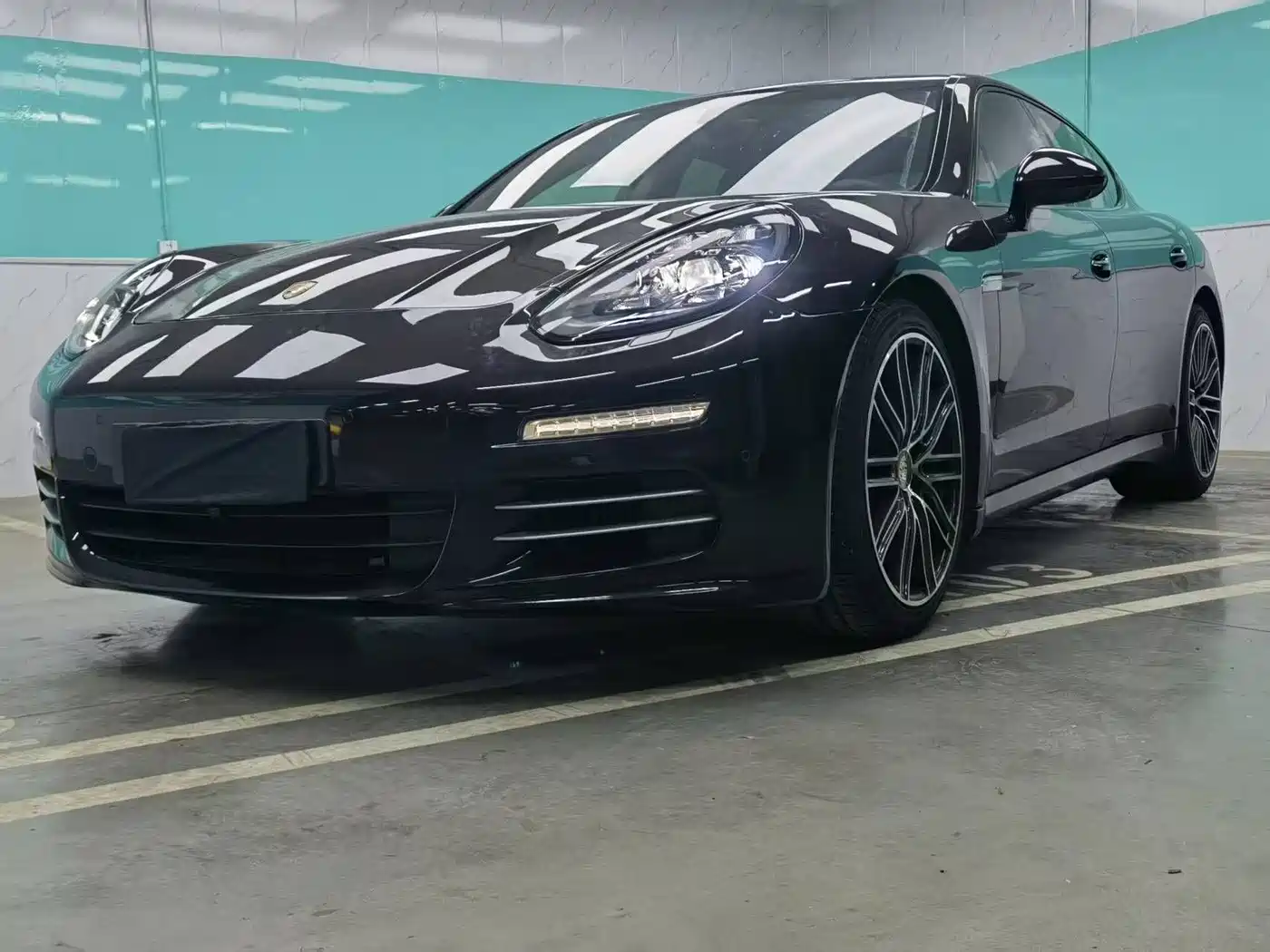 Porsche Panamera 2014 Panamera 4 3.0T