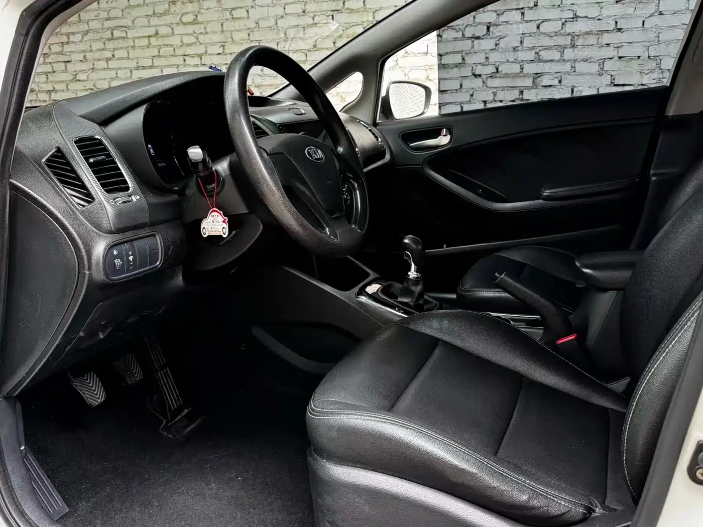 Kia K3 2016 1.6L Manual GL фото 4