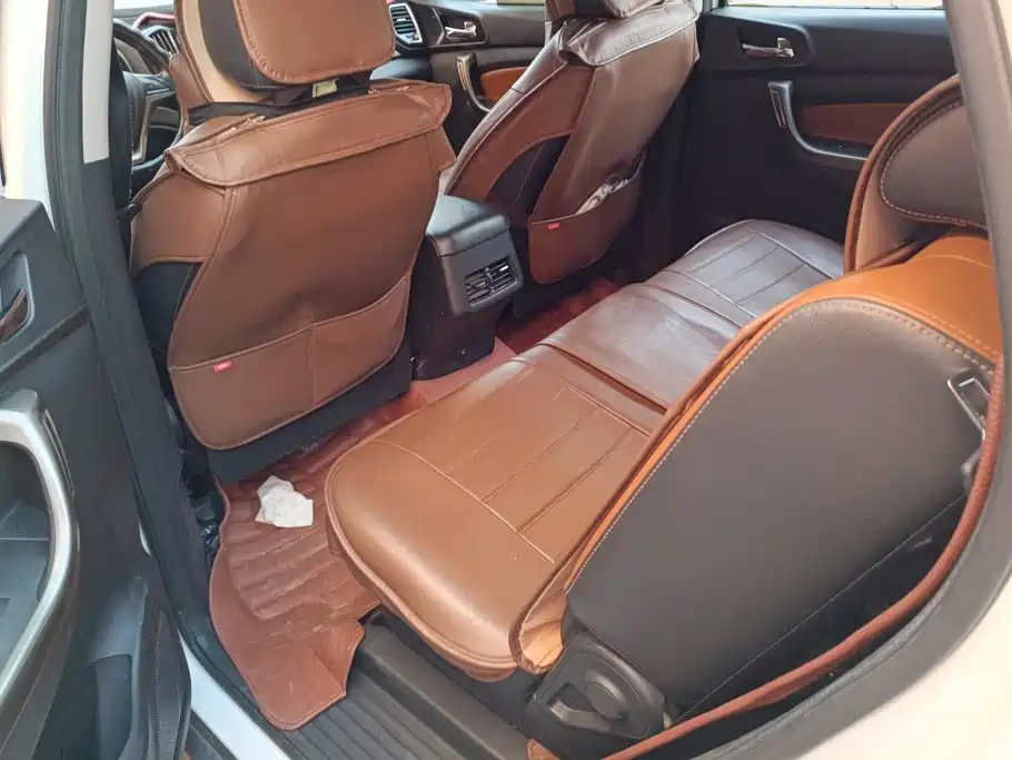 Changan Oshan Changan Oushang CX70 2016 2016 1.6L Manual Luxury