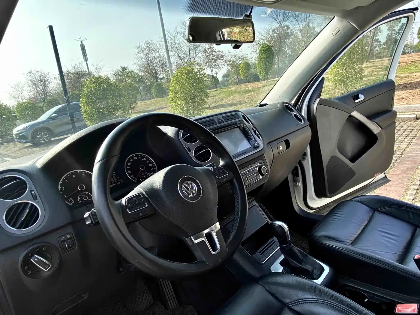 Volkswagen Tiguan 2012 1.8TSI Automatic 2WD Trend Edition фото 13