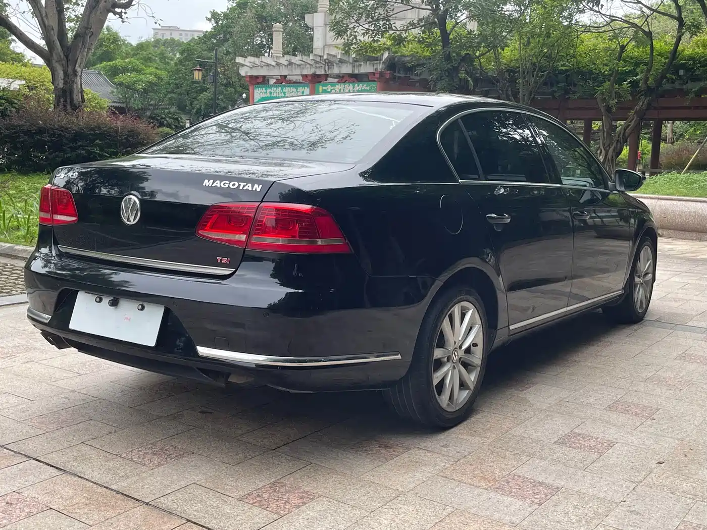 صورة 12 - Volkswagen Magotan
