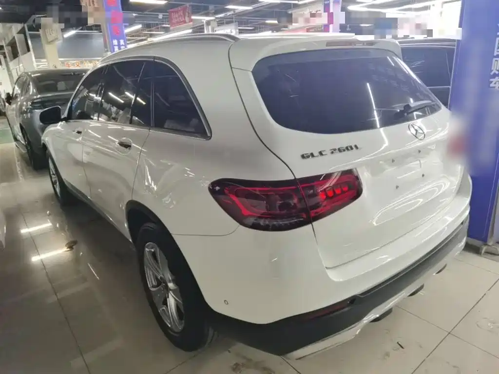 Mercedes-Benz GLC 2020 GLC 260 L 4MATIC Dynamic фото 5
