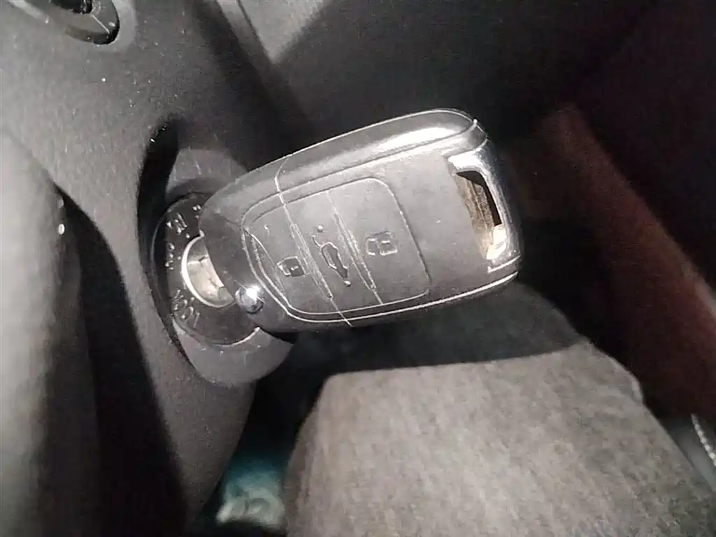 WULING AUTOMOBILE WULING JOURNEY