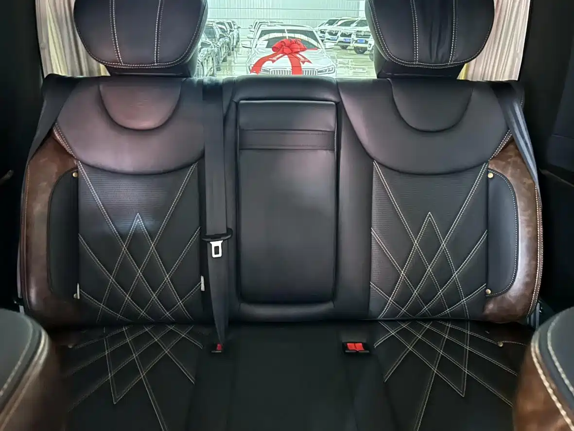 Volkswagen Caravelle 2018 2.0TSI 4WD Luxury Edition 7-Seater фото 38