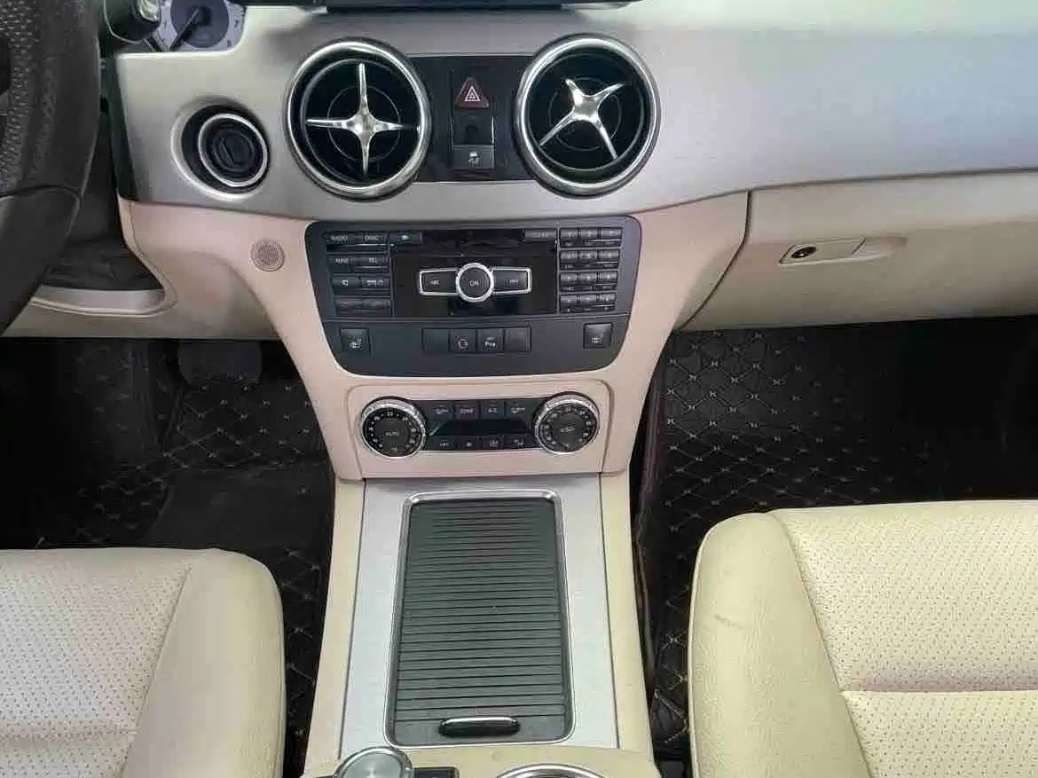 Mercedes-Benz GLK-Class 2013 GLK 300 4MATIC Dynamic фото 12