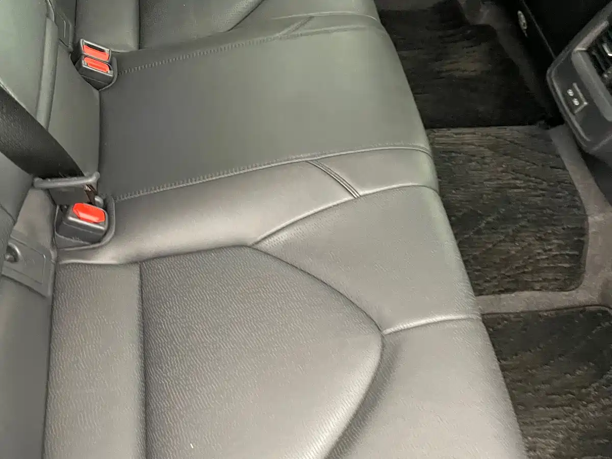 Toyota Avalon 2024 2.0L Luxury Edition фото 24