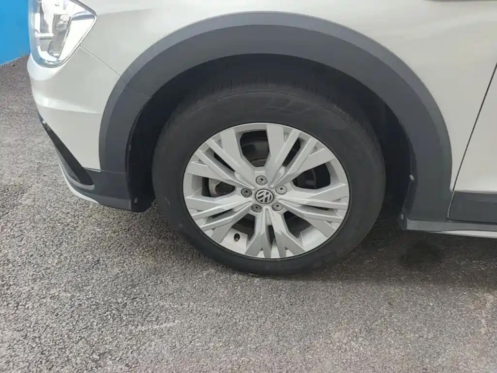 Volkswagen C-TREK 2018 2017 1.6L Automatic Comfort