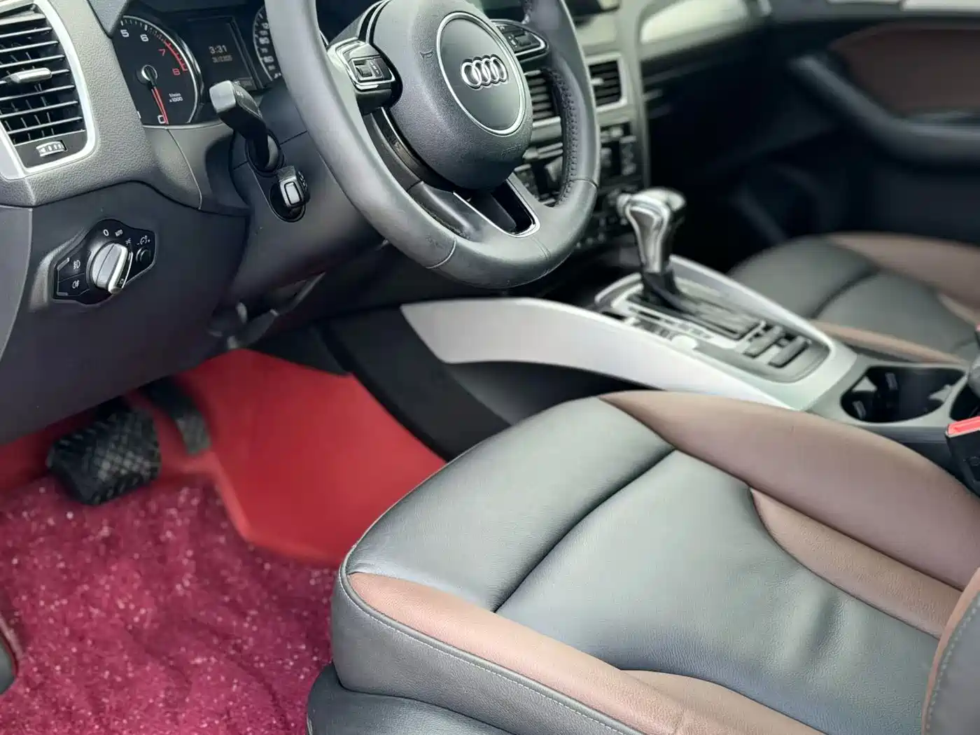 Audi Q5 2018 2017 Plus 40 TFSI Technology
