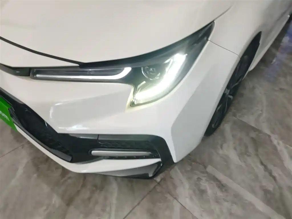 Toyota Levin 2022 185T CVT Sport Edition фото 18