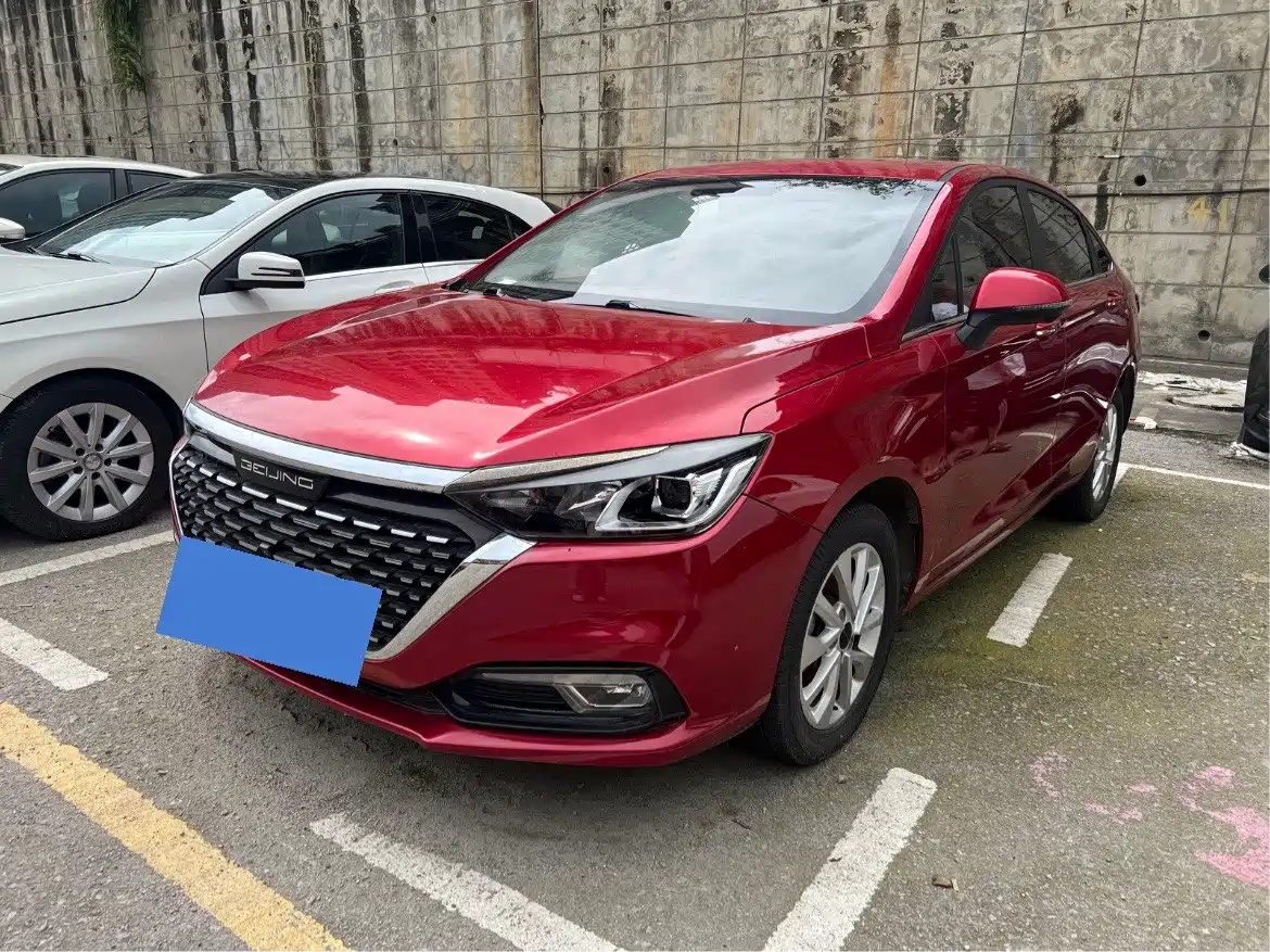 BAIC Beijing U5 2020 1.5L Manual Luxury Edition China V