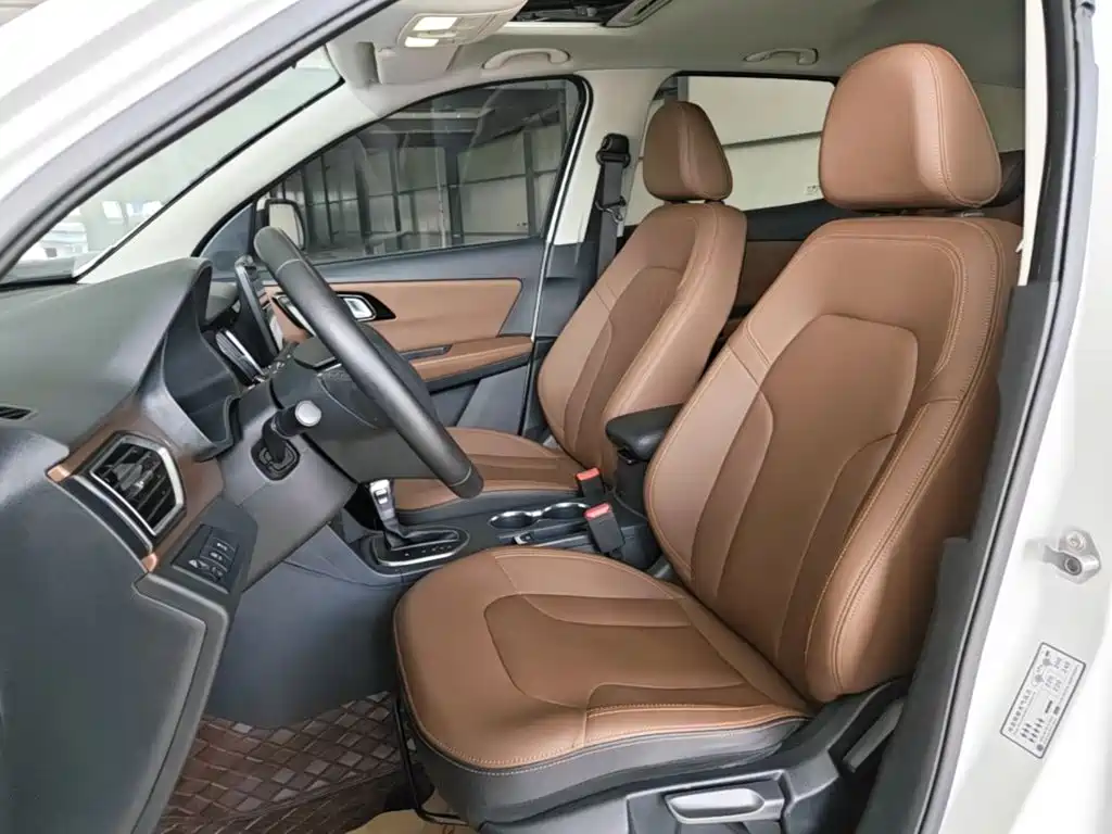 FAW Senya R7 2018 2017 Model 1.6L Automatic Smart