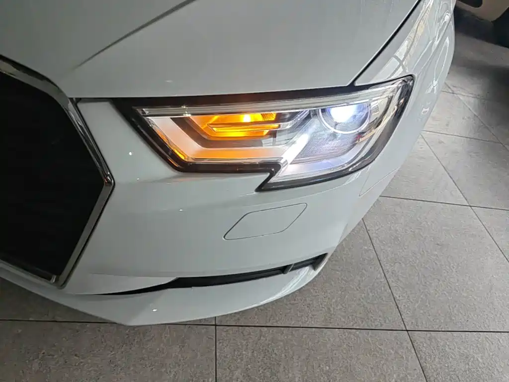 Photo 24 - Audi A3