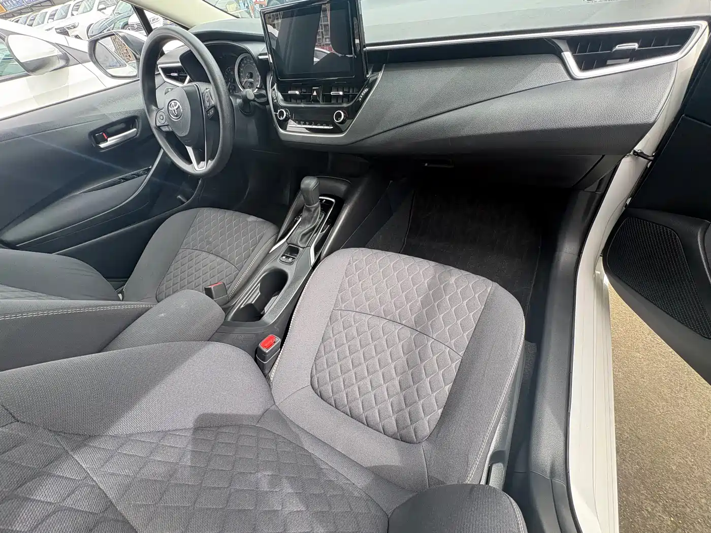 Toyota Allion 2023 2.0L Elite Edition фото 13