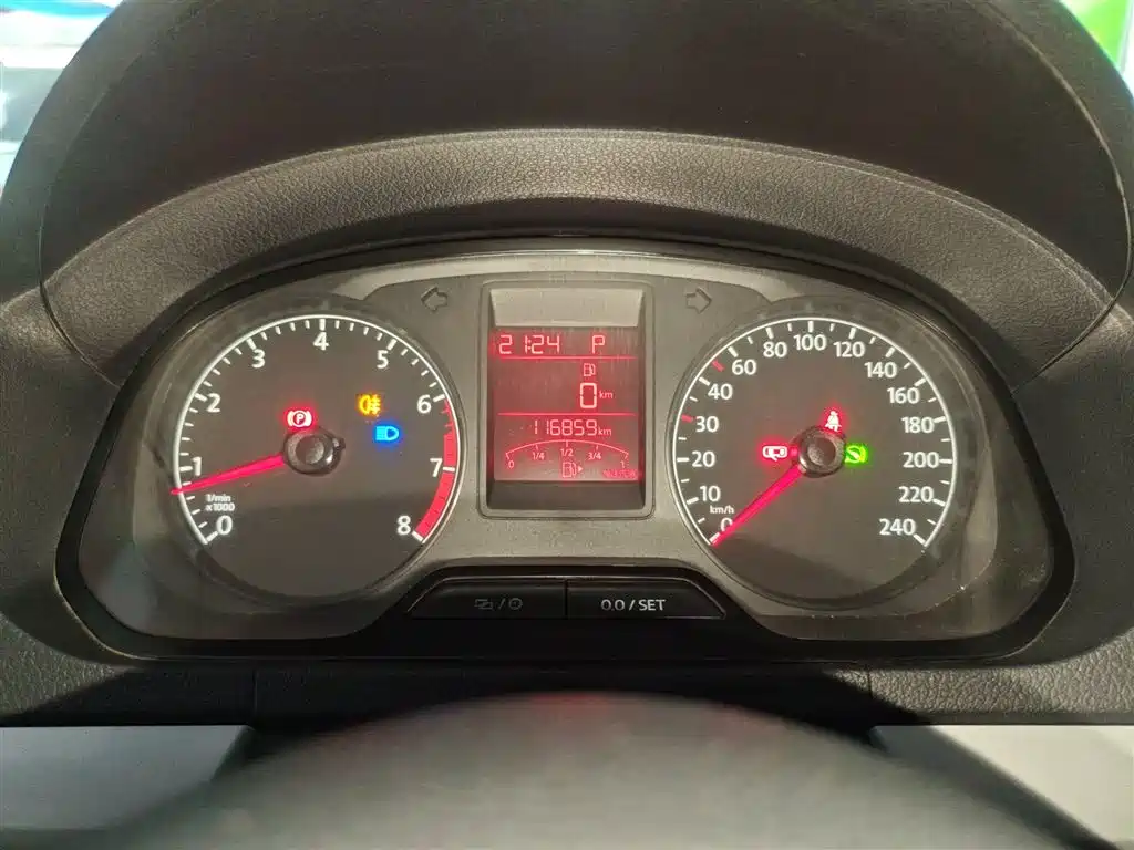 Volkswagen Jetta 2015 Value Edition 1.6L Automatic Comfort фото 8