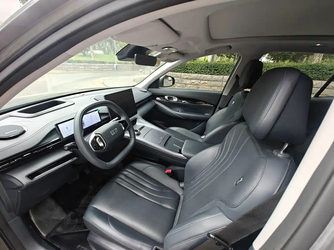 Photo 6 - Geely Galaxy Galaxy E5