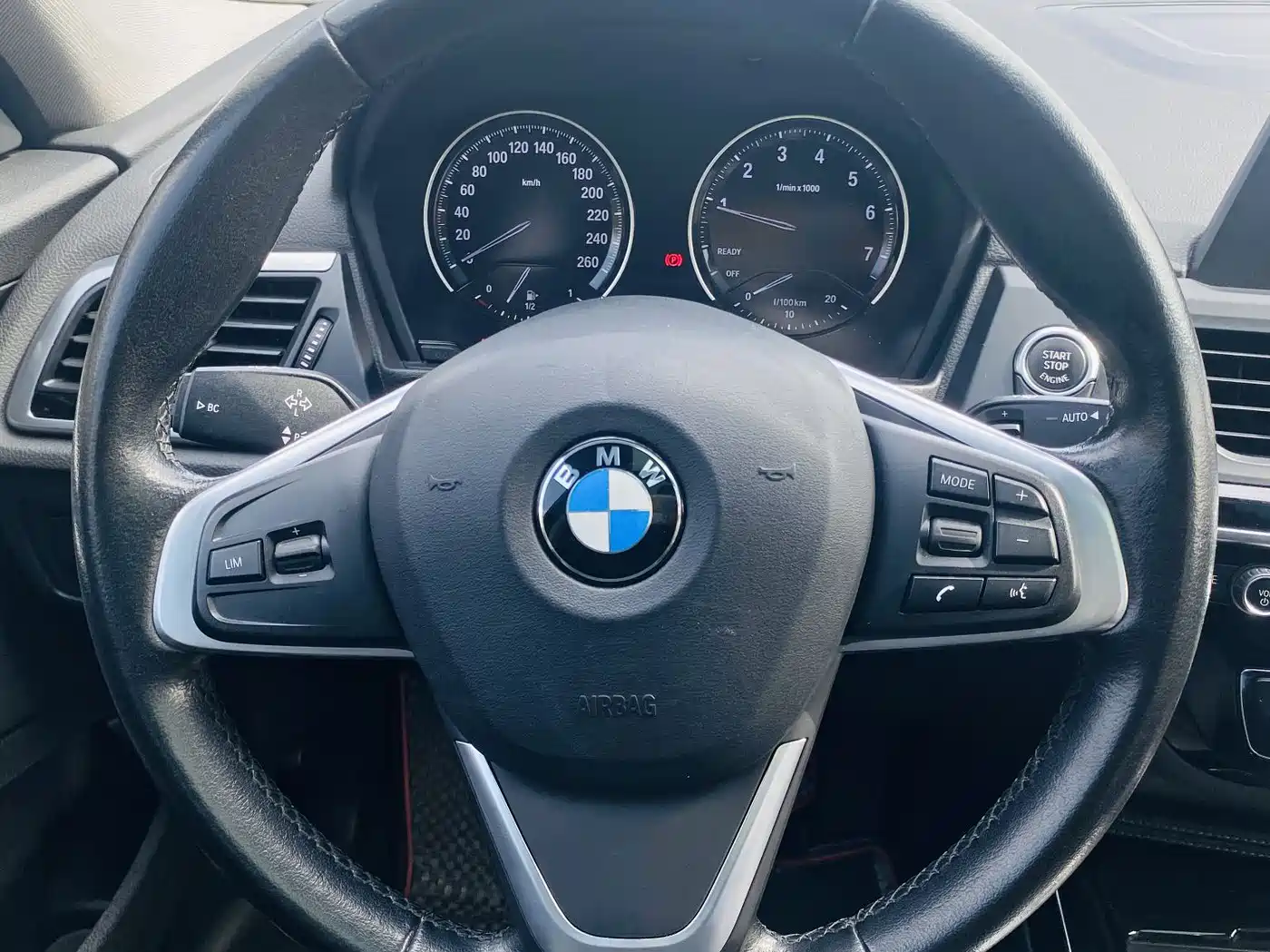 BMW 1 Series 2018 118i Sport Edition фото 15