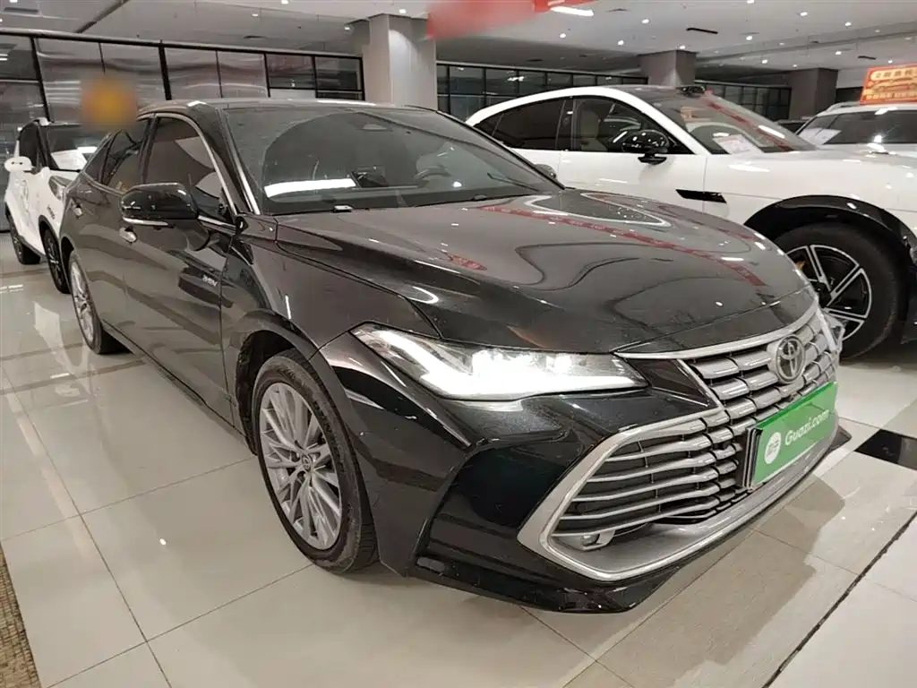 Toyota Avalon 2024 Model Hybrid 2.0L Prestige Edition фото 4