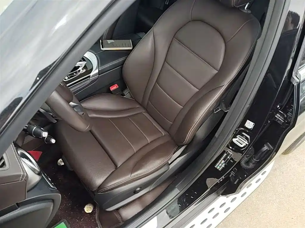 Mercedes-Benz GLC 2016 GLC 260 4MATIC Luxury фото 15
