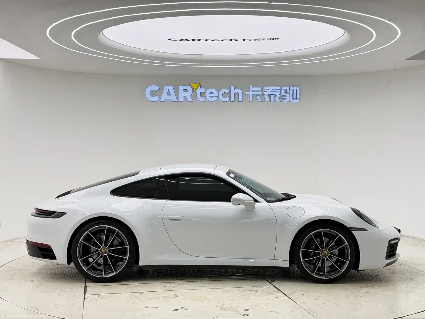 Porsche 911 2023 Carrera 3.0T фото 4