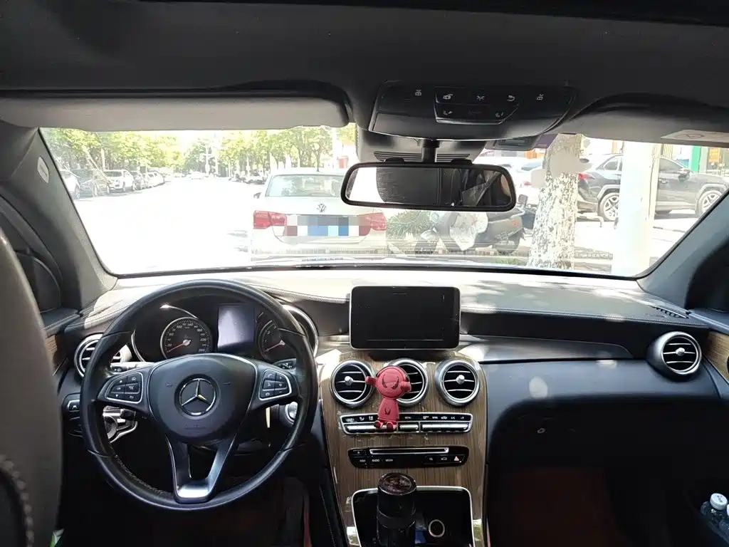 Mercedes-Benz GLC Coupe 2017 GLC 260 4MATIC Coupe SUV фото 13