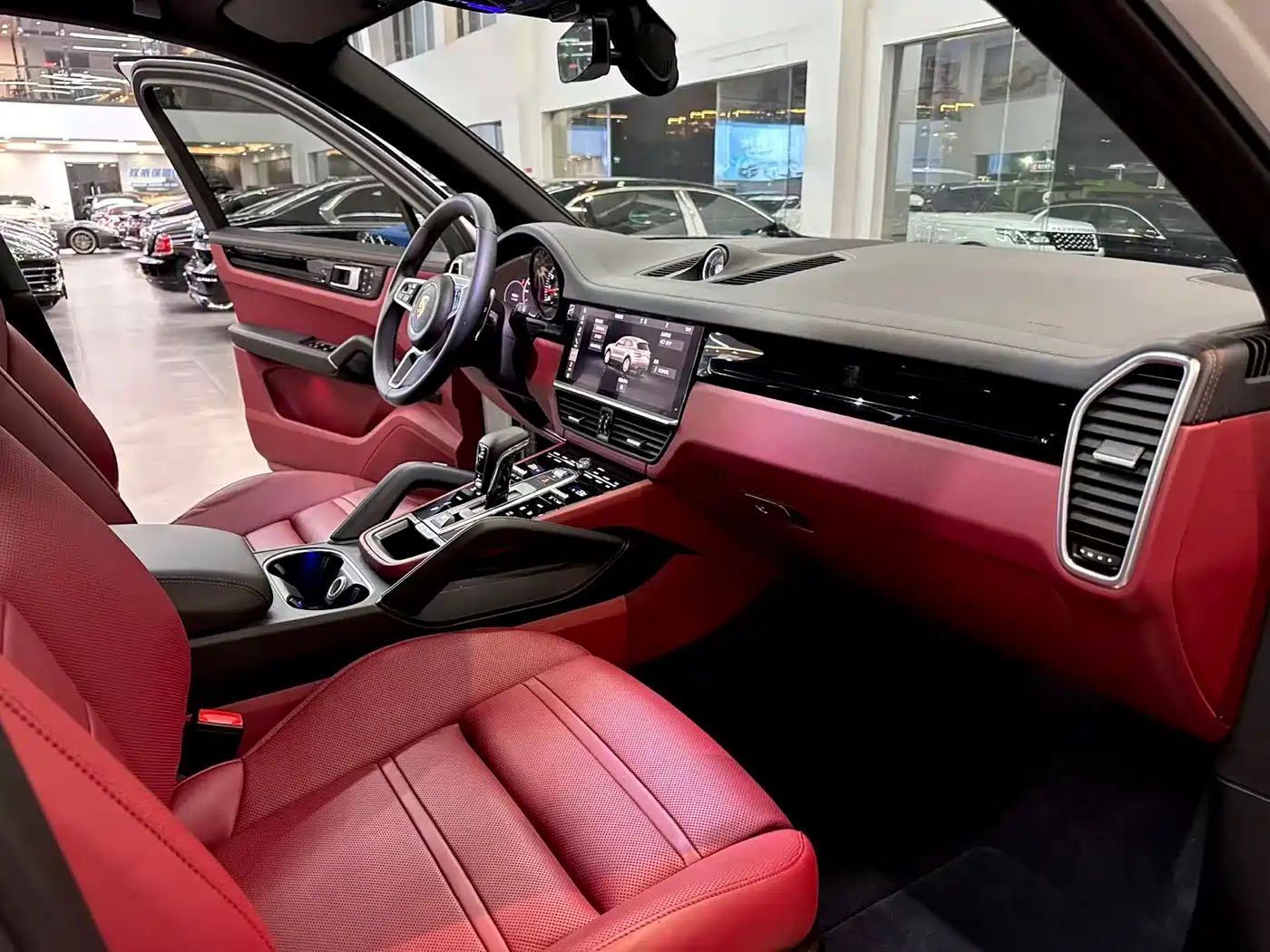 Porsche Cayenne 2022 Cayenne 3.0T Platinum Edition фото 9