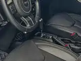 Фото 8 - Jeep Wrangler