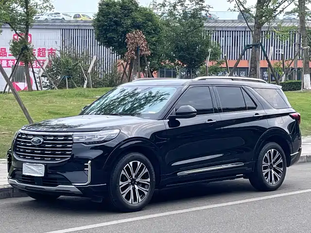 Ford Explorer 2024 2.3T EcoBoost AWD Titanium Edition 6-Seater