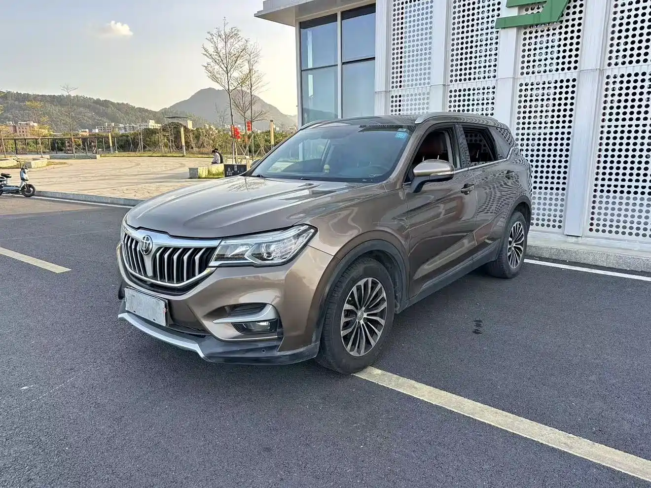 Zhonghua V6 2019 2018 1.5T Automatic Premium