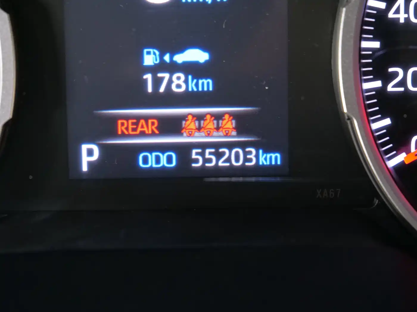 Toyota Wildlander 2020 2.0L CVT 2WD Luxury Edition фото 13