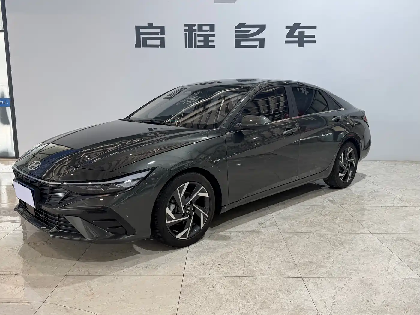 Hyundai Elantra 2023 Model 1.5L CVT LUX Premium Edition