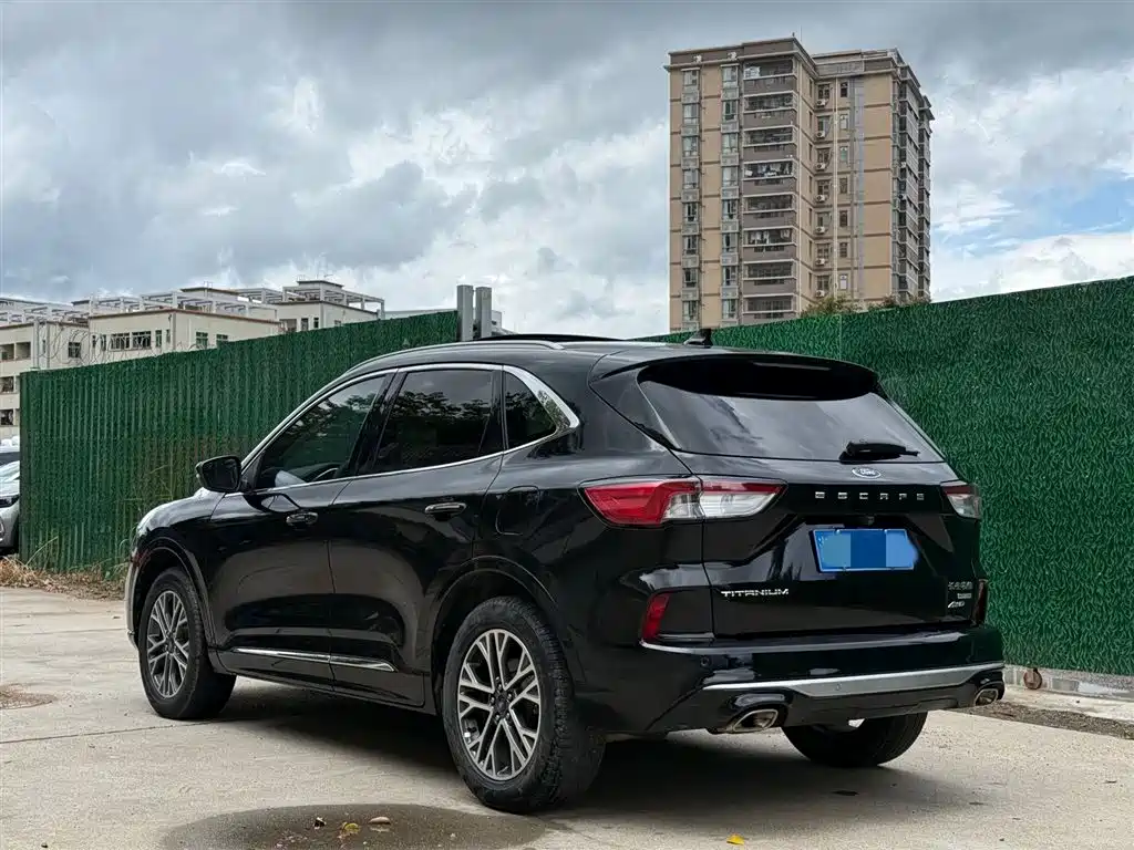 FORD RUIJI